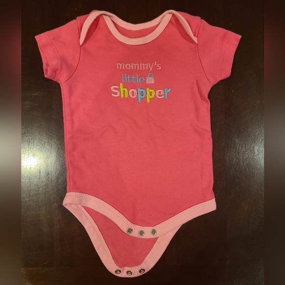 🌟5/$25 Mommy's Little Shopper Onesie Size 6-12 Months - Picture 1 of 5